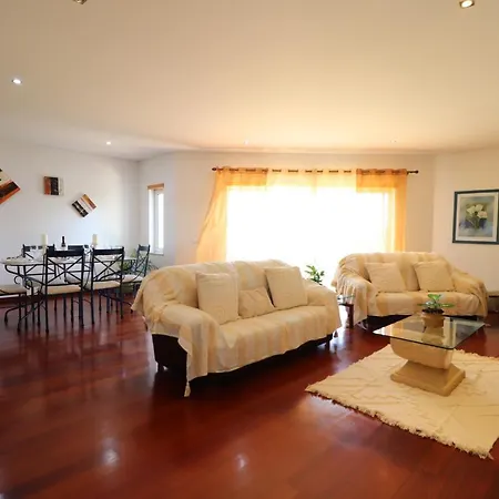 3-bed Townhouse With Pool In Balaia Holiday home