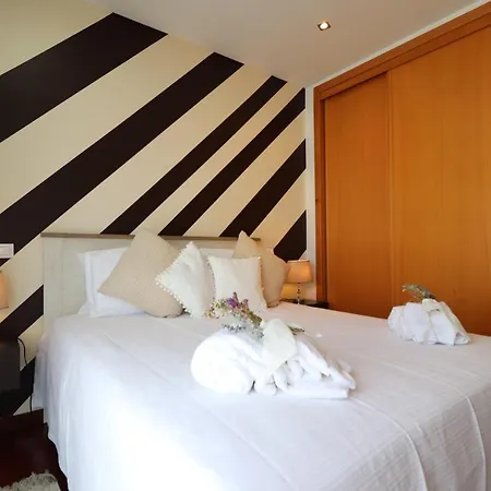 Prázdninový dům 3-bed Townhouse With Pool In Balaia Albufeira