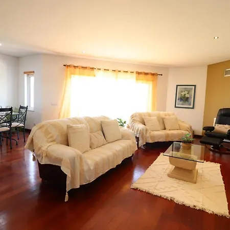 3-bed Townhouse With Pool In Balaia *