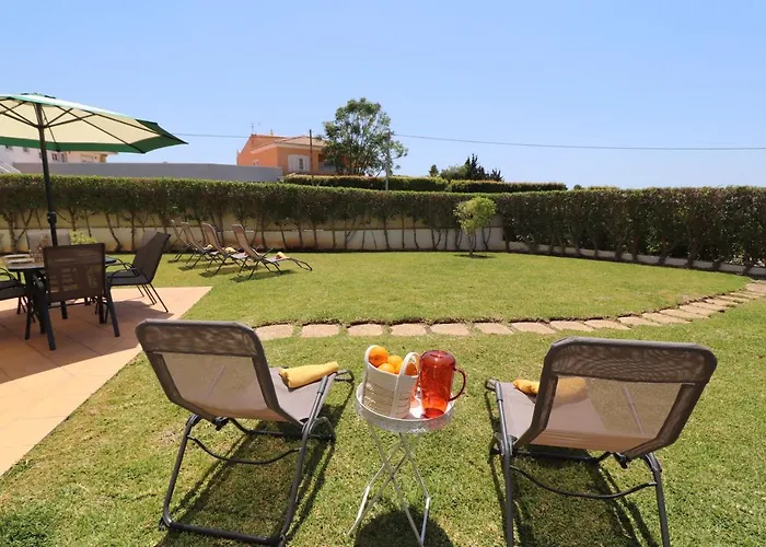 Vakantiehuis 3-bed Townhouse With Pool In Balaia Albufeira