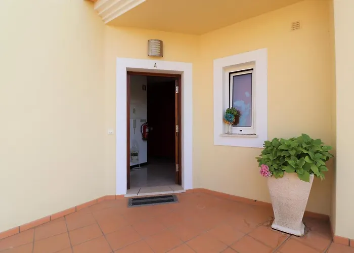 3-bed Townhouse With Pool In Balaia Vakantiehuis *