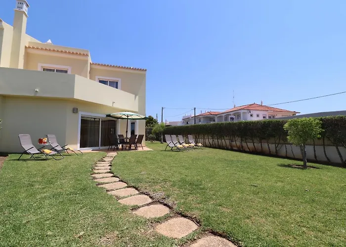 3-bed Townhouse With Pool In Balaia Albufeira